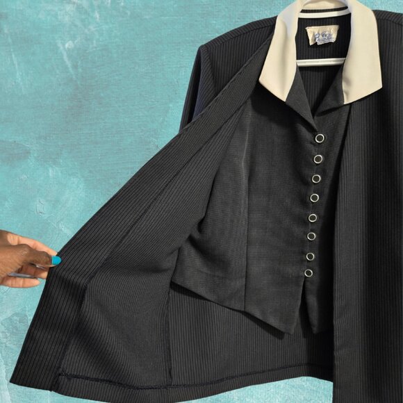 Vintage Panache Canada Black & White Blazer – Power Dressing Vibes - Picture 2 of 8